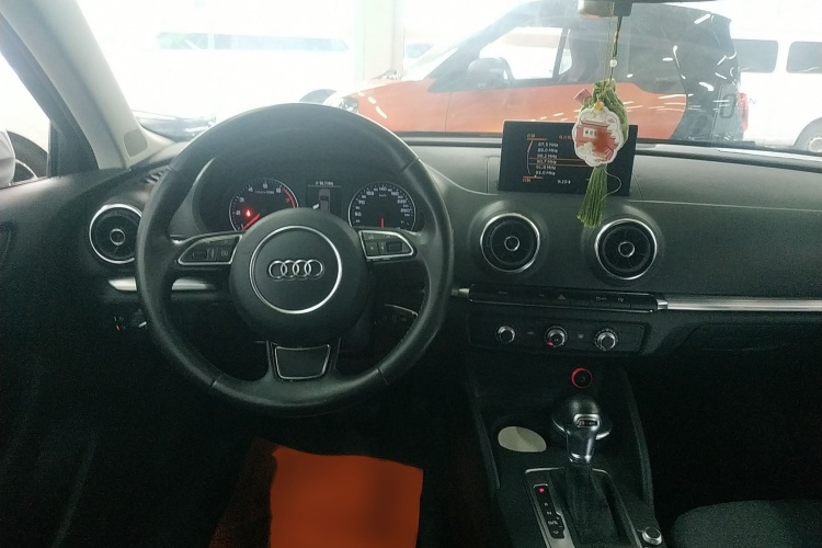奥迪A3 2016款 Sportback 35 TFSI 领英型局部细节13