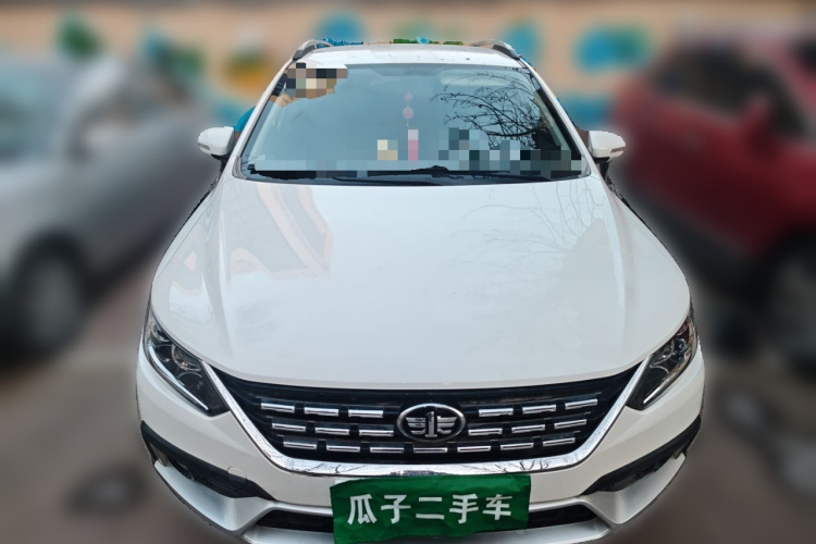 一汽 骏派CX65 2018款 1.5L 手动舒适型车身外观6001