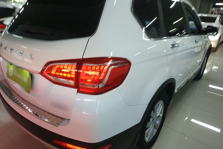 哈弗H6 2019款 运动版 1.5T 自动两驱精英型 国VI车身外观9