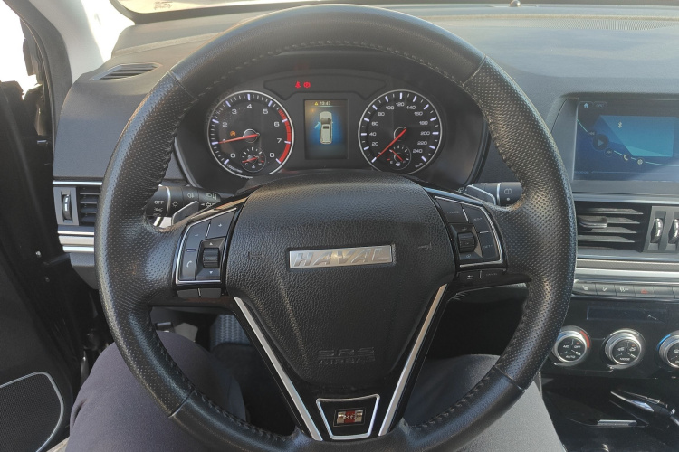 哈弗H6 2018款 红标 运动版 1.5T 自动两驱精英型中控内饰13