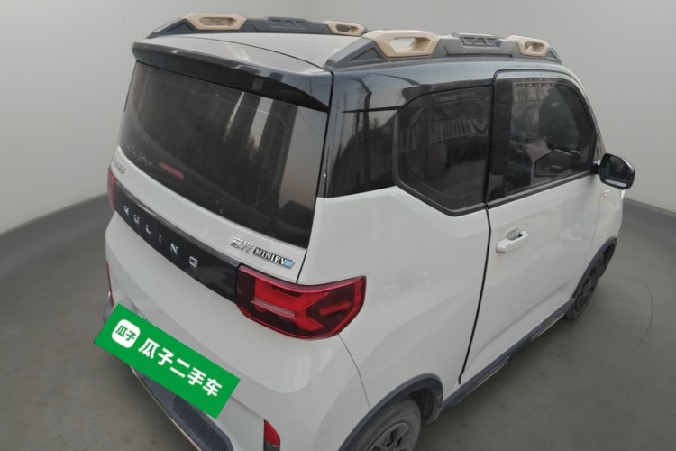 五菱汽车 宏光MINIEV 2022款 GAMEBOY 200km 玩咖款 磷酸铁锂车身外观7