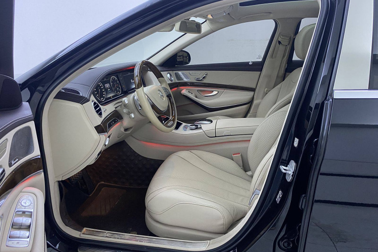 奔驰S级 2017款 S 320 L 豪华型中控内饰7007