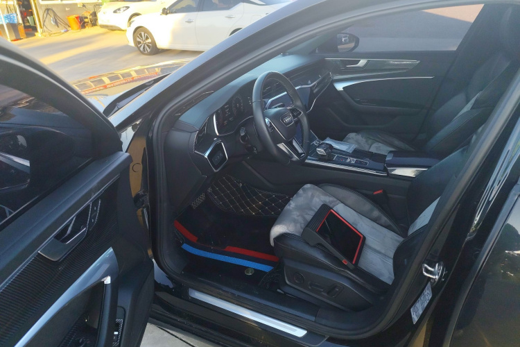 奥迪A6L 2019款 45 TFSI 臻选动感型中控内饰20