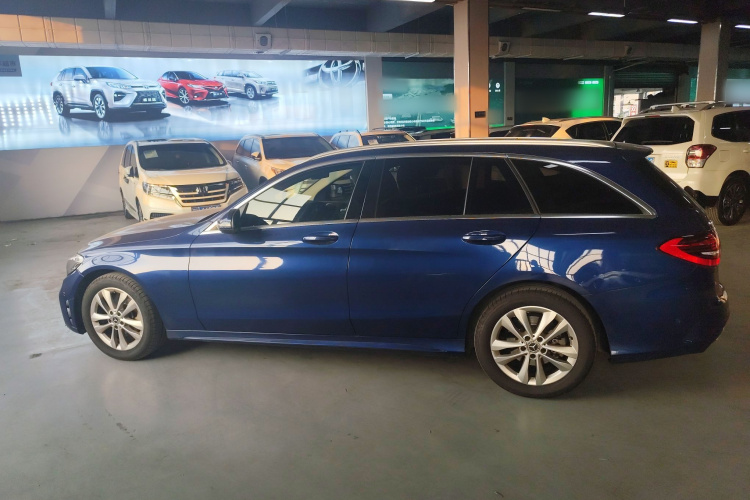 奔驰C级(进口) 2020款 改款 C 200 旅行轿车车身外观6003