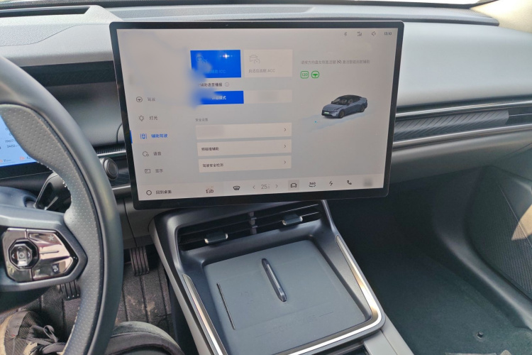 领克07 2024款 EM-P 126长续航 Ultra局部细节16