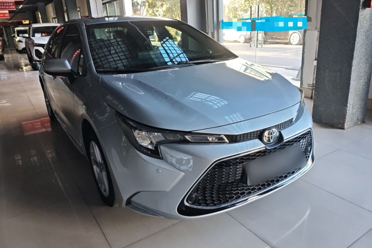 丰田 雷凌 2019款 185T CVT豪华版 国VI车身外观3