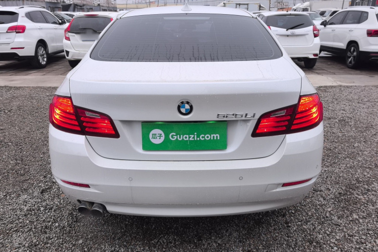 宝马5系 2014款 525Li 领先型车身外观6