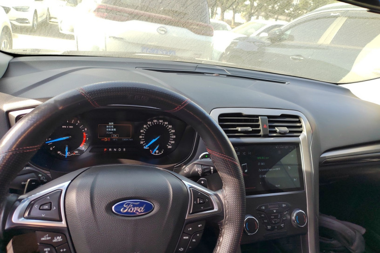 福特 蒙迪欧 2018款 EcoBoost 180 智控时尚型 国V中控内饰12