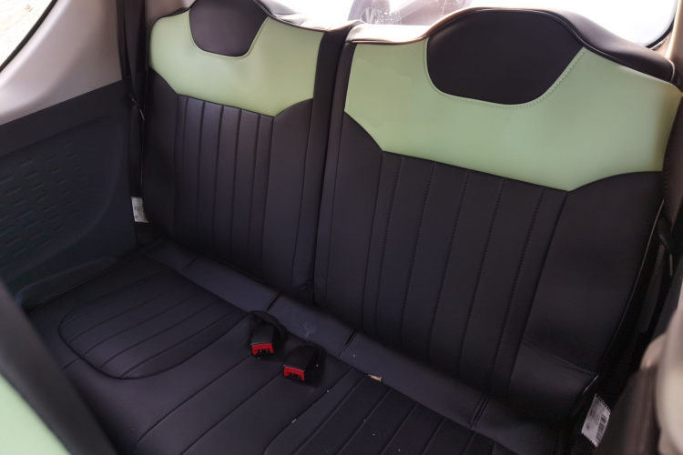 五菱汽车 宏光MINIEV 2021款 马卡龙时尚款 磷酸铁锂中控内饰21