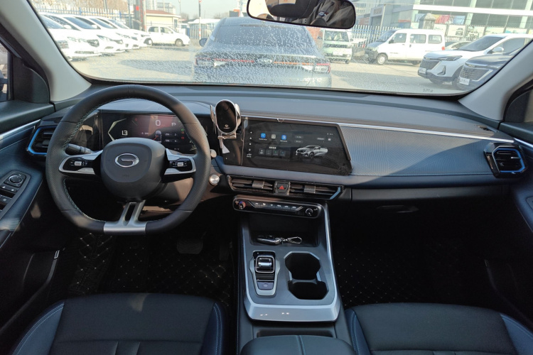 广汽传祺 传祺GS3 2023款 影速 270T 劲享版中控内饰12