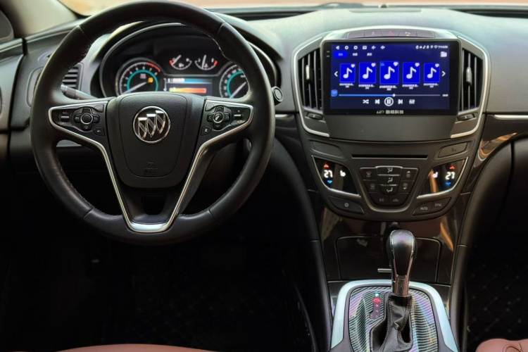 别克 君威 2014款 GS 2.0T 豪情运动版中控内饰7011