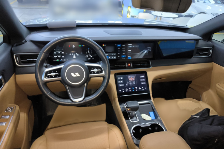 理想汽车 理想ONE 2021款 增程6座版中控内饰7002