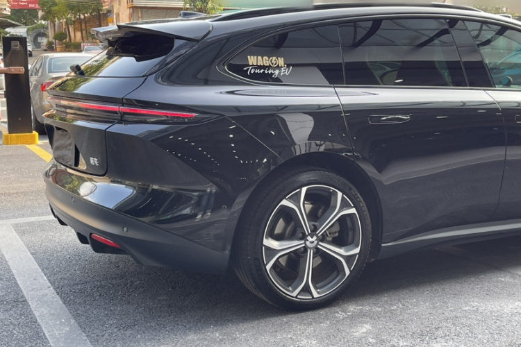 蔚来ET5T 2024款 75kWh Touring车身外观6006