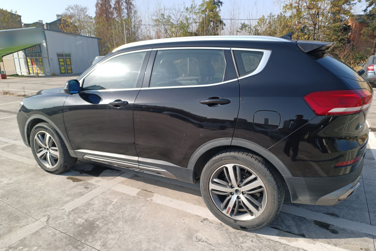 哈弗H6 2017款 红标 1.5T 自动两驱智尚型车身外观4