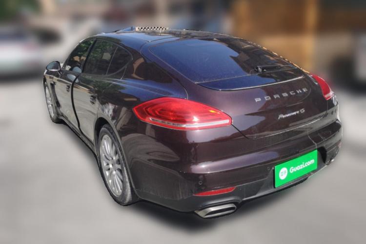 保时捷 2014款 Panamera 4 3.0T车身外观5