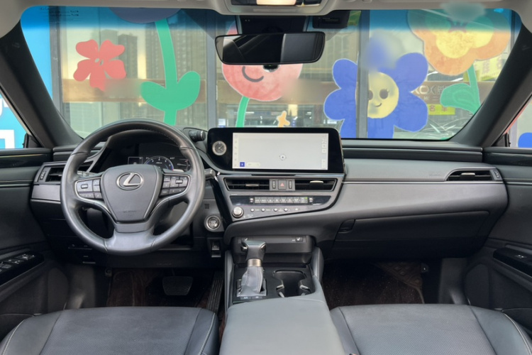 雷克萨斯ES 2022款 200 卓越版中控内饰7001