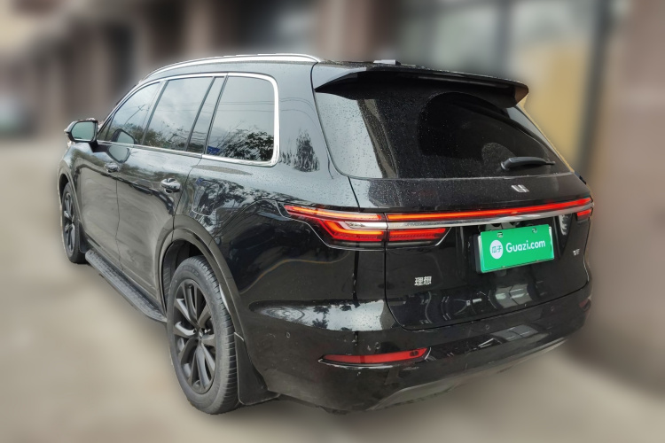 理想汽车 理想ONE 2021款 增程6座版车身外观5