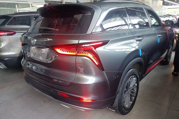 长安CS75 PLUS 2021款 1.5T 自动豪华型车身外观6005