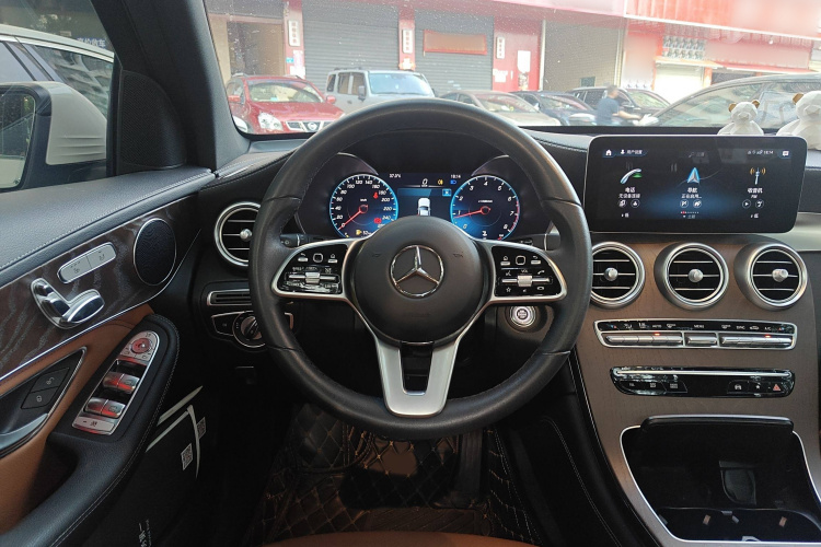 奔驰GLC 2020款 改款 GLC 260 L 4MATIC 豪华型局部细节13