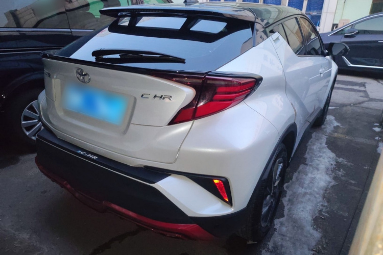 丰田C-HR 2021款 2.0L 豪华版车身外观6005