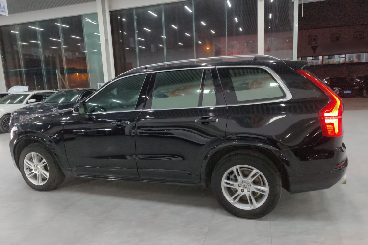 沃尔沃XC90 2015款 T6 智逸版 7座车身外观6004