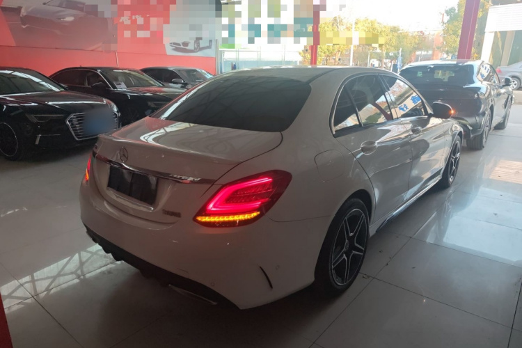 奔驰C级 2021款 C 260 星耀臻藏版车身外观7