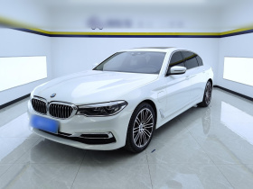 宝马5系新能源 2020款 里程升级版 530Le 豪华套装