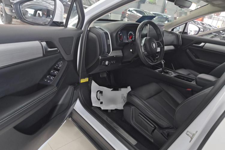 比亚迪 唐 2018款 2.0T 自动智联尊悦型 7座 国V中控内饰7002