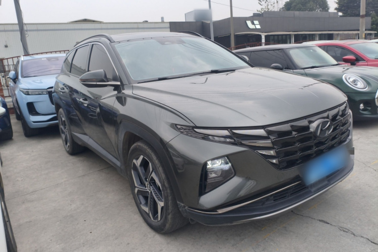 现代 2023款 途胜L 1.5T 自动两驱DLX豪华版车身外观3