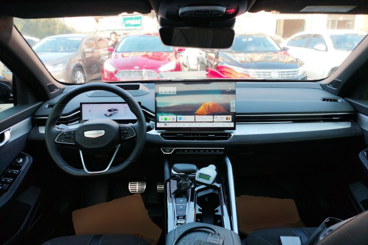 吉利汽车 星瑞 2025款 东方曜 2.0TD 望月版中控内饰7002