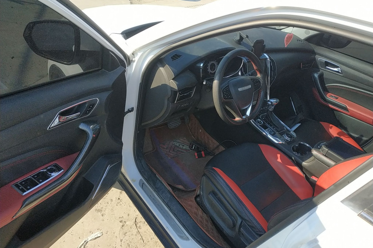 猎豹汽车 猎豹CS9 2017款 1.5L CVT舒适型中控内饰20