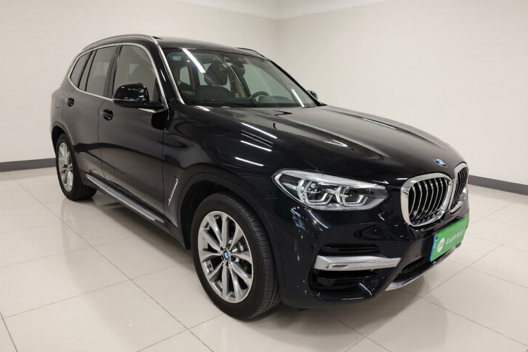 宝马X3 2020款  xDrive25i 豪华套装车身外观3