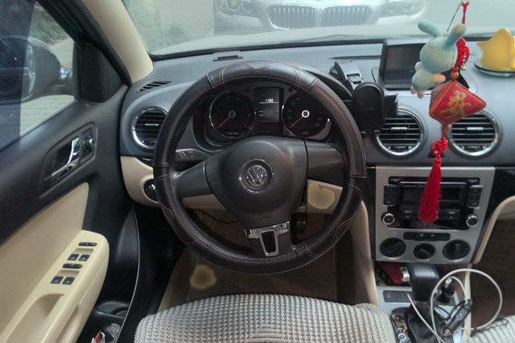 大众 朗逸 2011款 1.6L 自动品雅版局部细节13