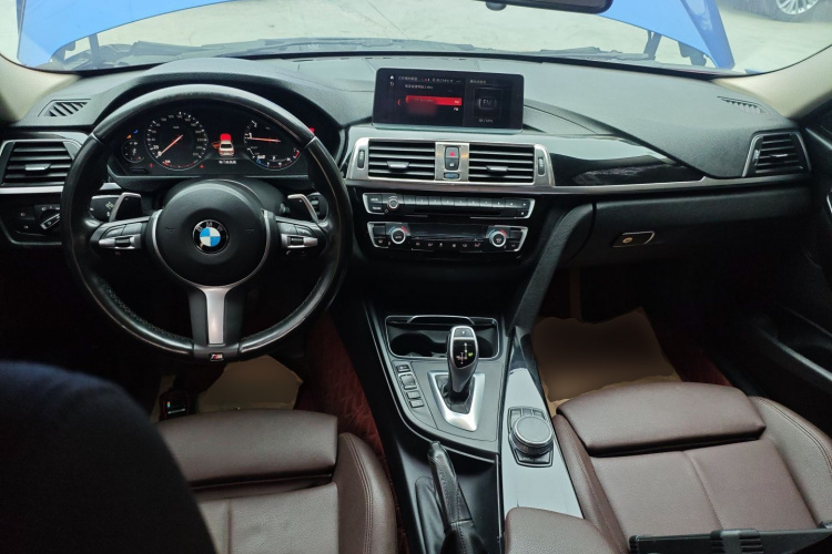 宝马3系 2018款 320Li 领先型M运动套装中控内饰12