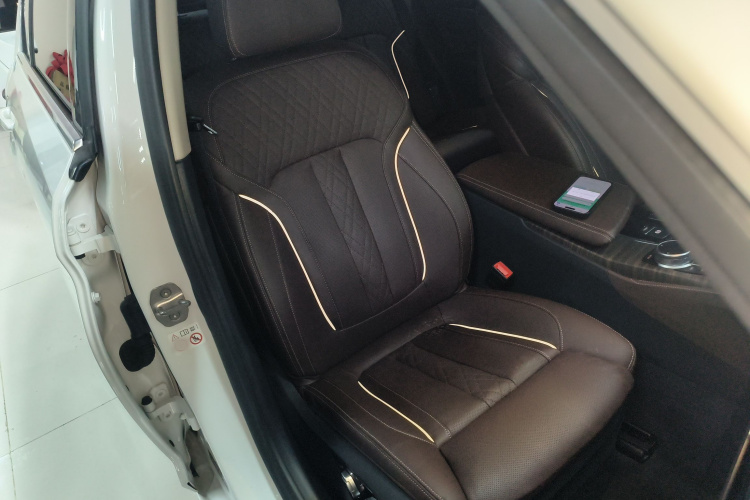 宝马5系 2020款 530Li 尊享型 豪华套装局部细节41