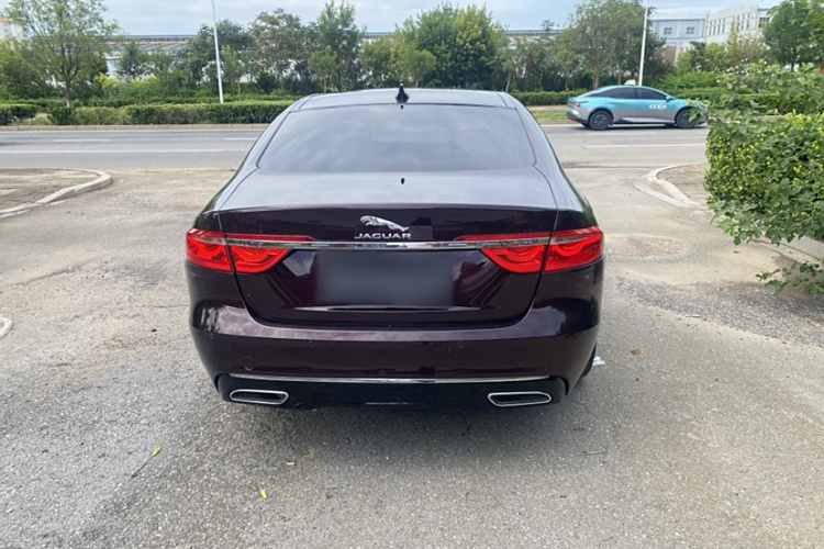 捷豹XFL 2020款 XFL 2.0T P200 两驱精英版局部细节23