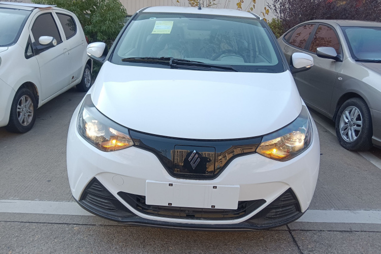 江铃集团新能源 易至EV2 2026款 PLUS+ 舒适型车身外观2