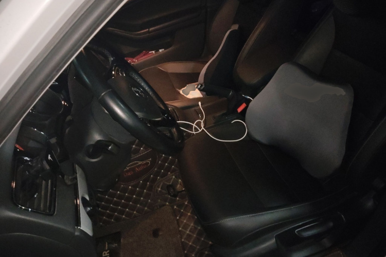 大众 速腾 2017款 1.6L 自动舒适型中控内饰19