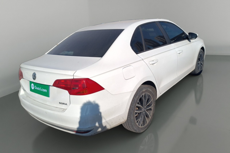 大众 2019款 宝来·传奇 1.5L 自动领先型 国VI车身外观7