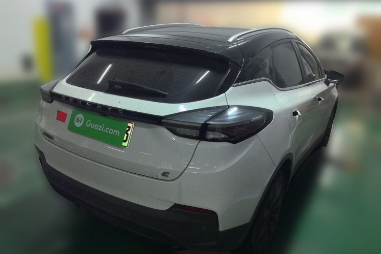 吉利几何C 2020款 甄选续航版 550KM C++车身外观6005