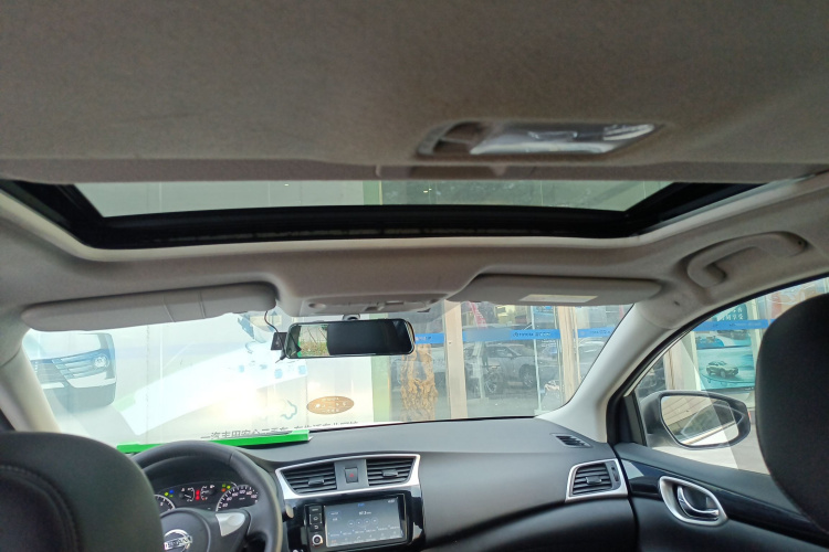 日产 轩逸 2018款 1.6XV CVT尊享版局部细节22