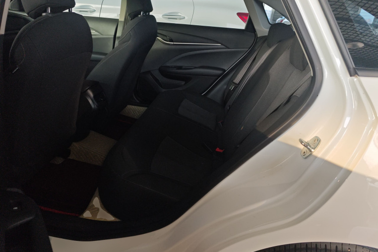 别克 英朗 2021款 1.3T 自动轻混动进取型中控内饰7004