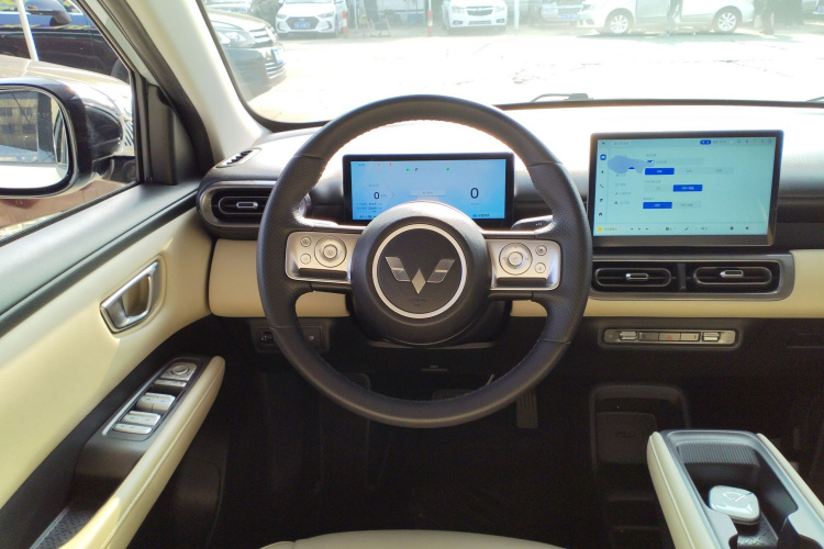 五菱汽车 五菱缤果PLUS 2024款 510km 旗舰版 四座版中控内饰13