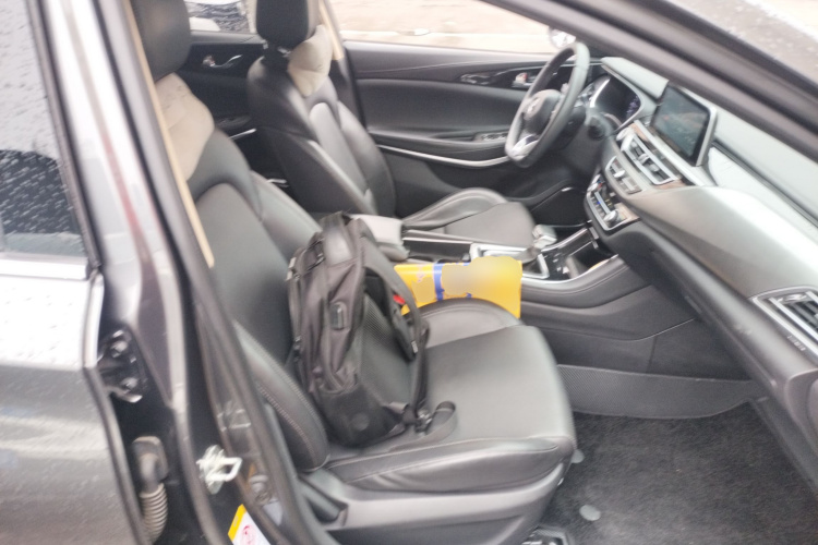 长安 锐程CC 2021款 蓝鲸版 1.5T DCT豪华型局部细节41