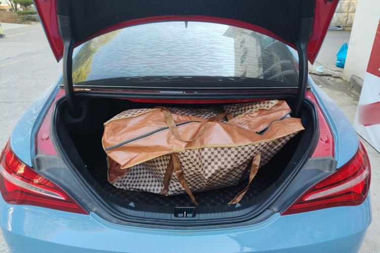 奔驰CLA 2018款 CLA 200 时尚型中控内饰23