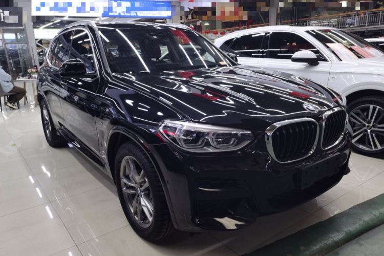 宝马X3 2020款  xDrive28i M运动套装车身外观3