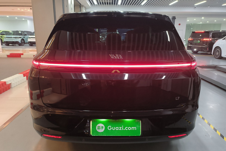 理想汽车 理想L7 2023款 Air车身外观6