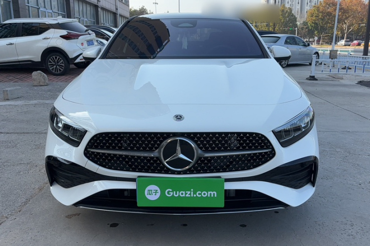 奔驰A级 2025款 A 200 L 时尚型车身外观6004