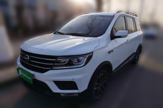 SWM斯威汽车 SWM斯威X3 2022款 1.5L 手动舒适型