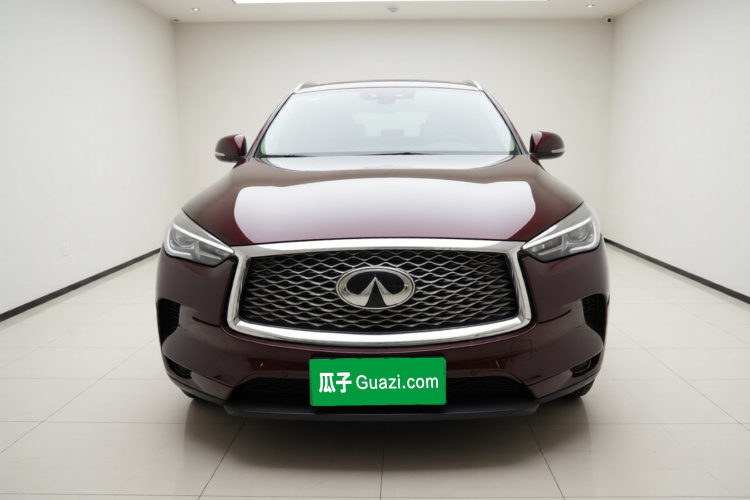 英菲尼迪QX50 2020款 2.0T 四驱领航版车身外观2